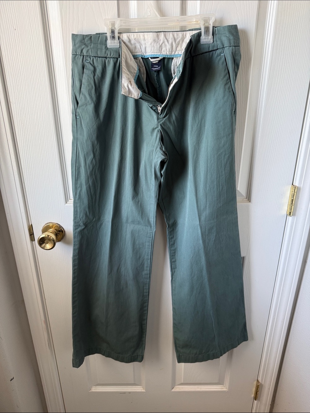 GAP Women's Wide-Leg Trousers in Sage Green